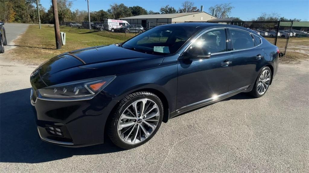 used 2019 Kia Cadenza car, priced at $18,284