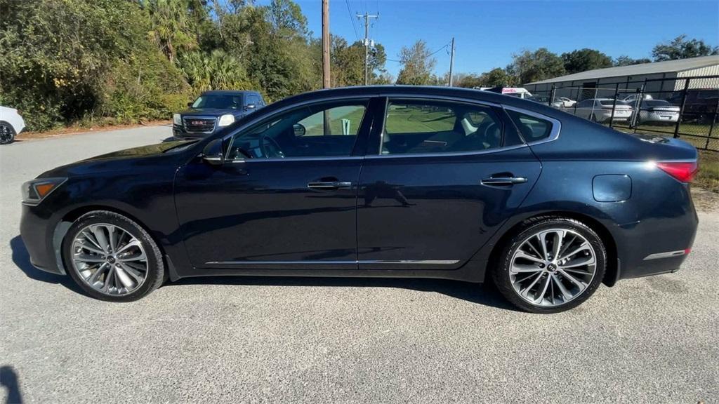 used 2019 Kia Cadenza car, priced at $18,284