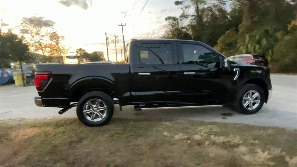 new 2024 Ford F-150 car, priced at $52,050