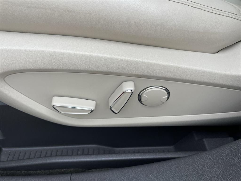 used 2019 Lincoln Nautilus car, priced at $19,981