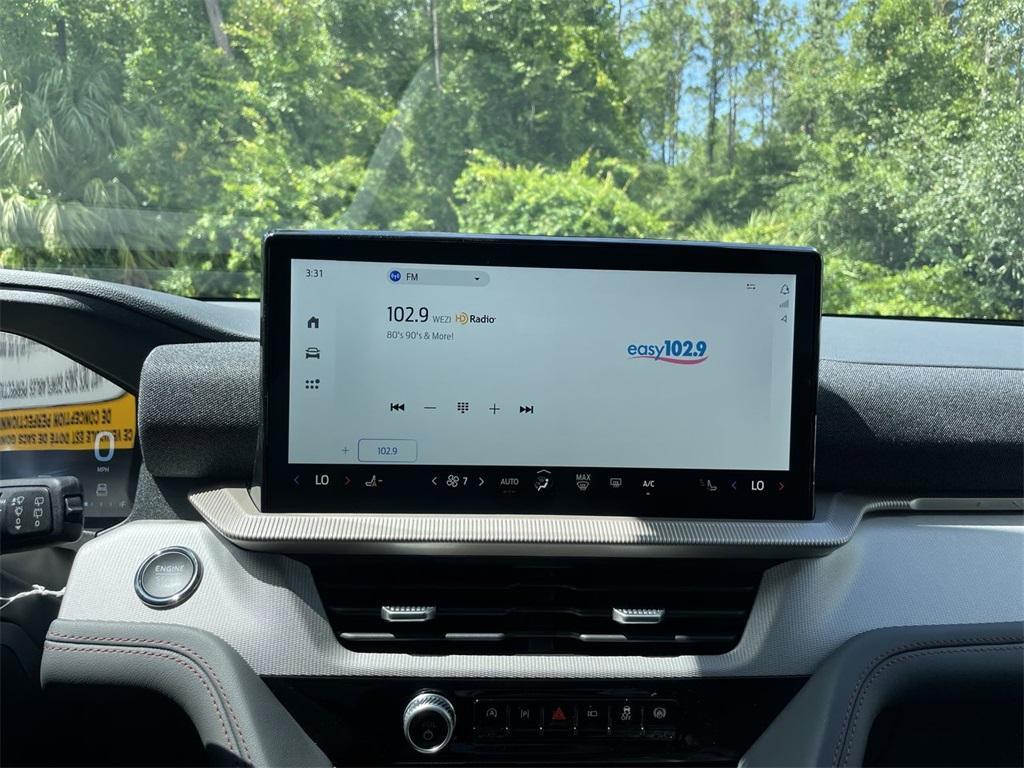 new 2025 Ford Explorer car, priced at $40,795