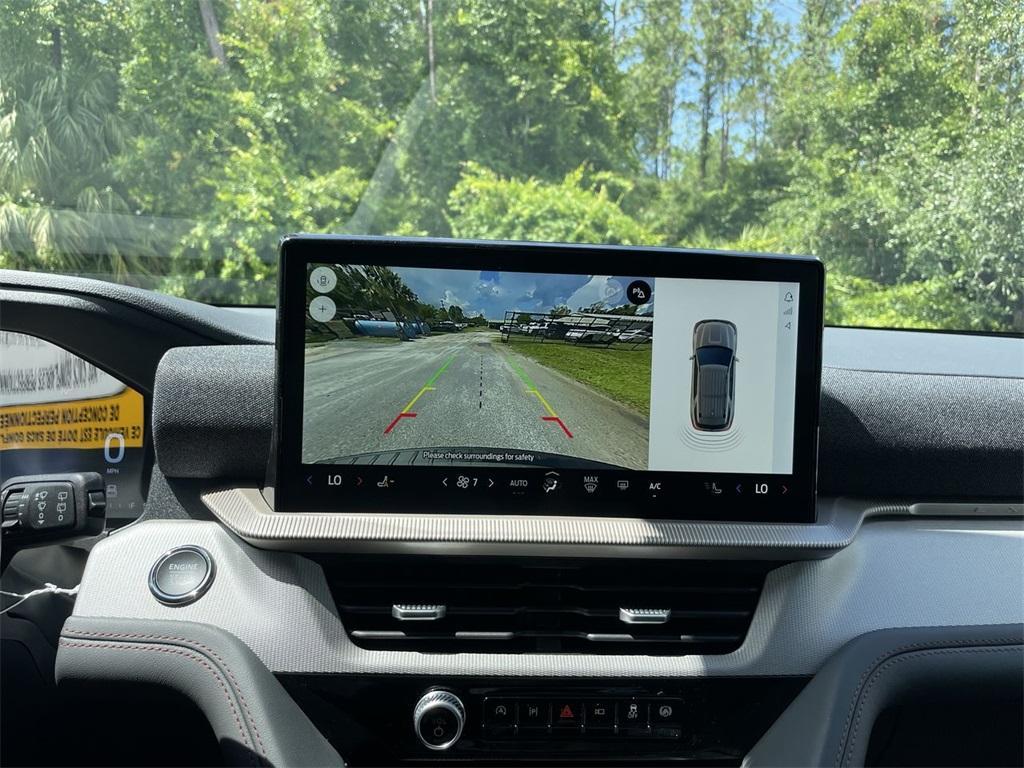 new 2025 Ford Explorer car, priced at $40,795