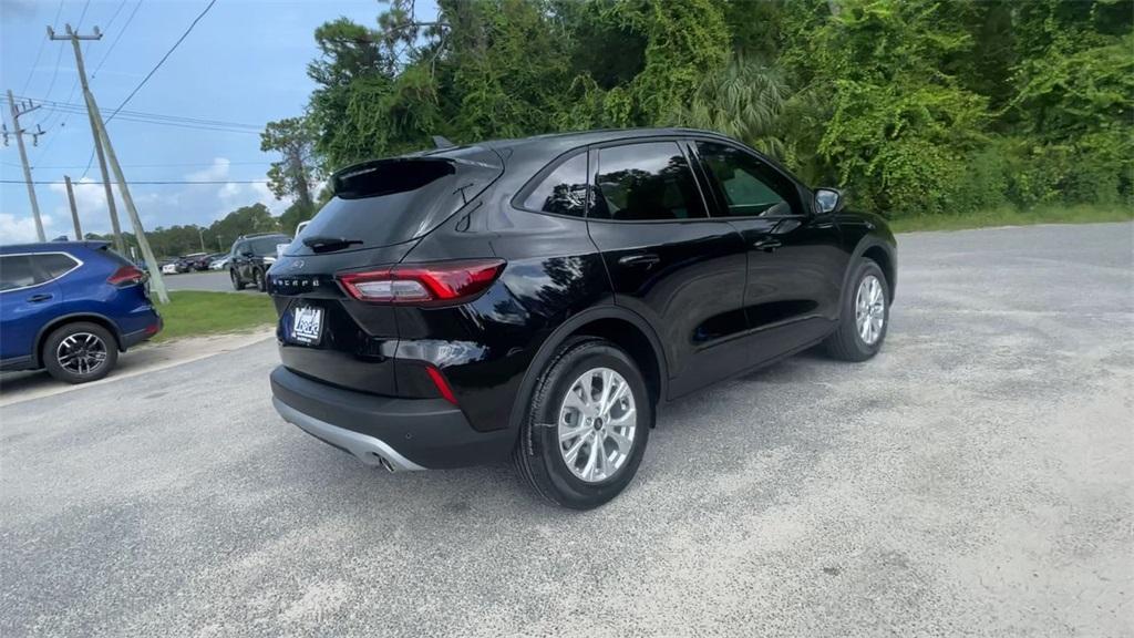 new 2025 Ford Escape car, priced at $27,653