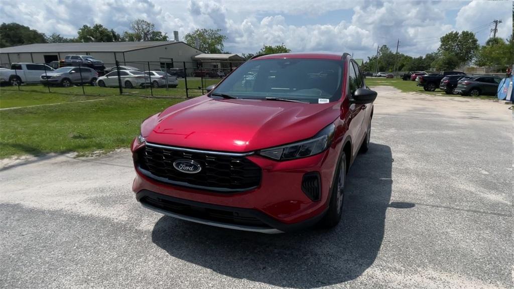 new 2025 Ford Escape car, priced at $33,736