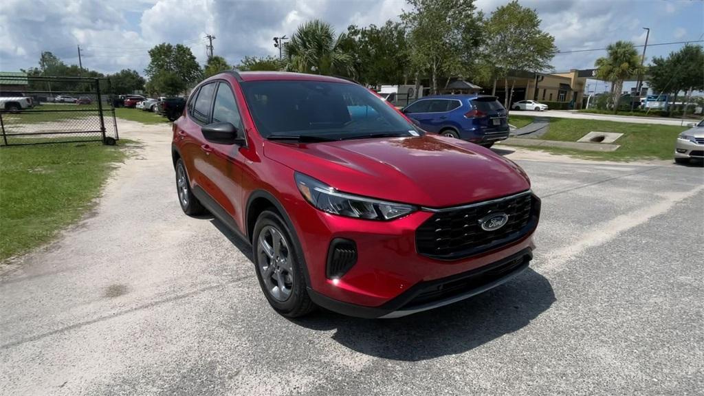 new 2025 Ford Escape car, priced at $33,736