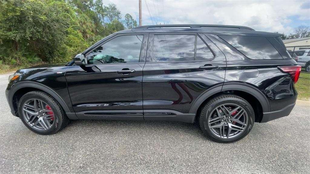 new 2025 Ford Explorer car, priced at $46,724