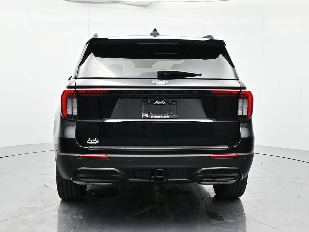 new 2025 Ford Explorer car, priced at $48,224