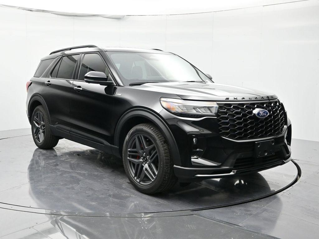 new 2025 Ford Explorer car, priced at $48,224
