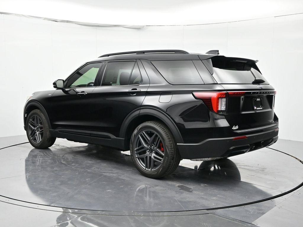 new 2025 Ford Explorer car, priced at $48,224