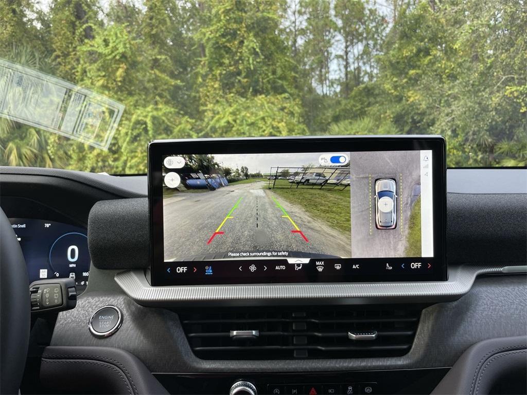 new 2025 Ford Explorer car, priced at $52,172