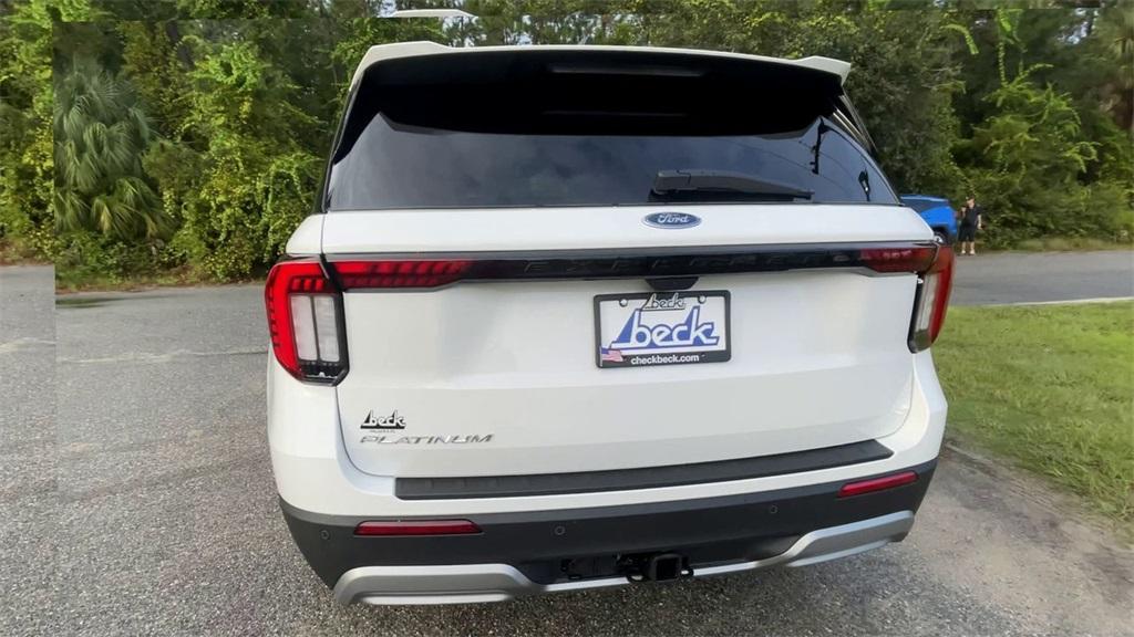 new 2025 Ford Explorer car, priced at $52,172