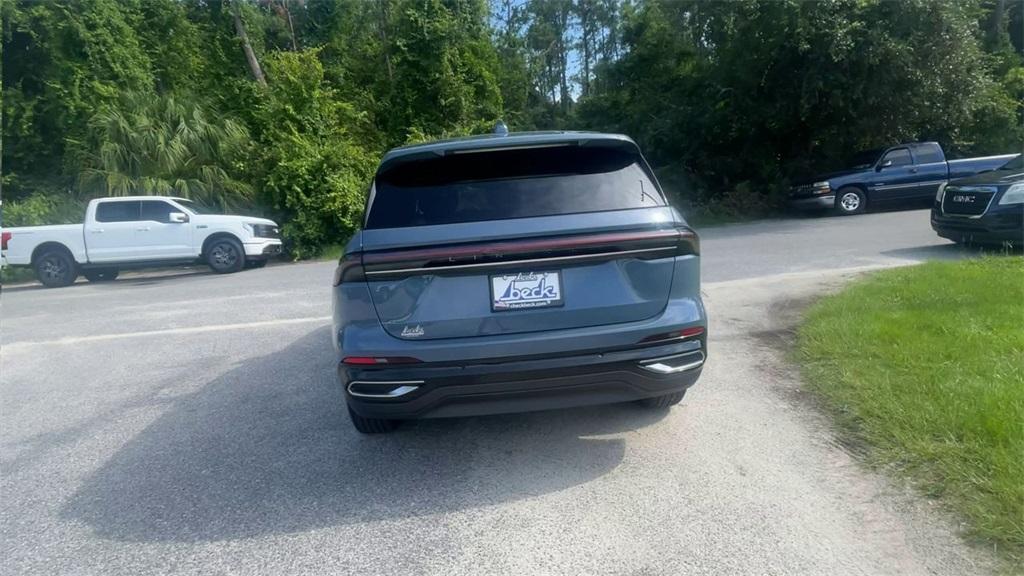 new 2025 Lincoln Nautilus car, priced at $51,881