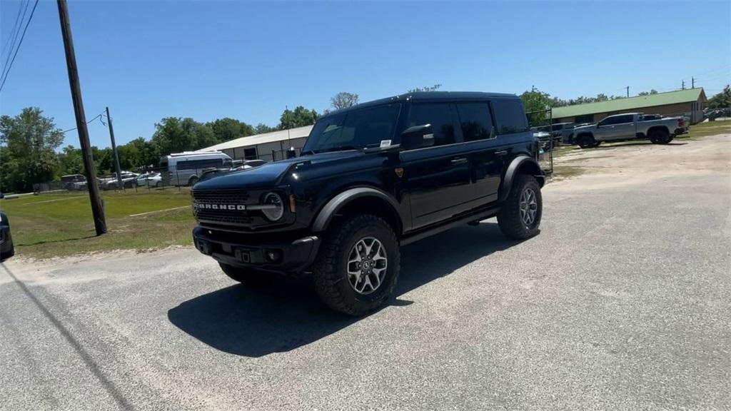 new 2025 Ford Bronco car, priced at $63,235