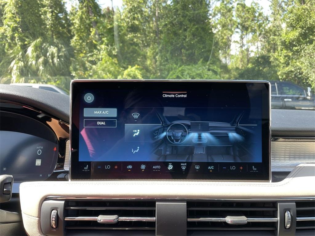new 2025 Lincoln Corsair car, priced at $40,827