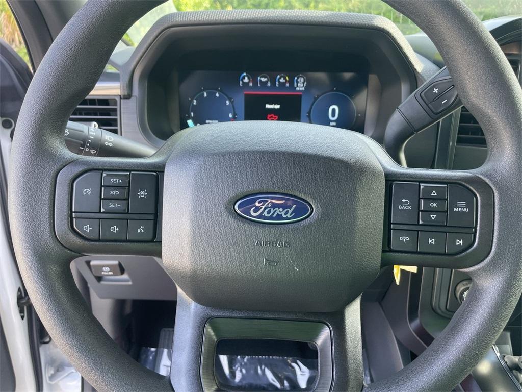 new 2025 Ford F-150 car, priced at $44,288