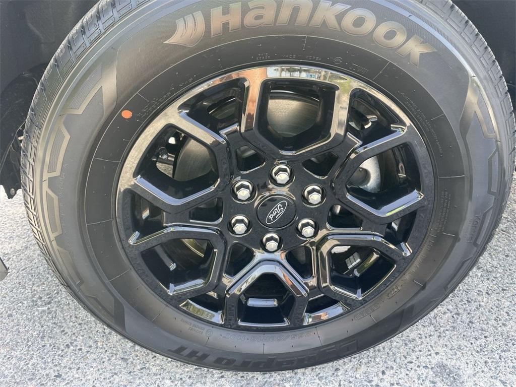 new 2025 Ford F-150 car, priced at $44,288