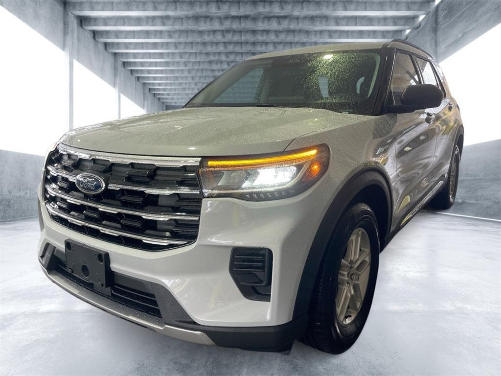 new 2025 Ford Explorer car, priced at $38,865