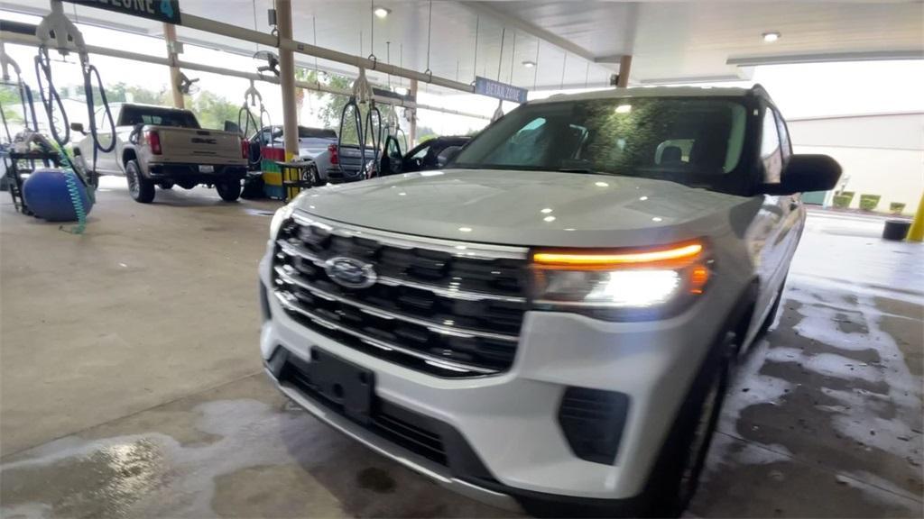 new 2025 Ford Explorer car, priced at $38,865