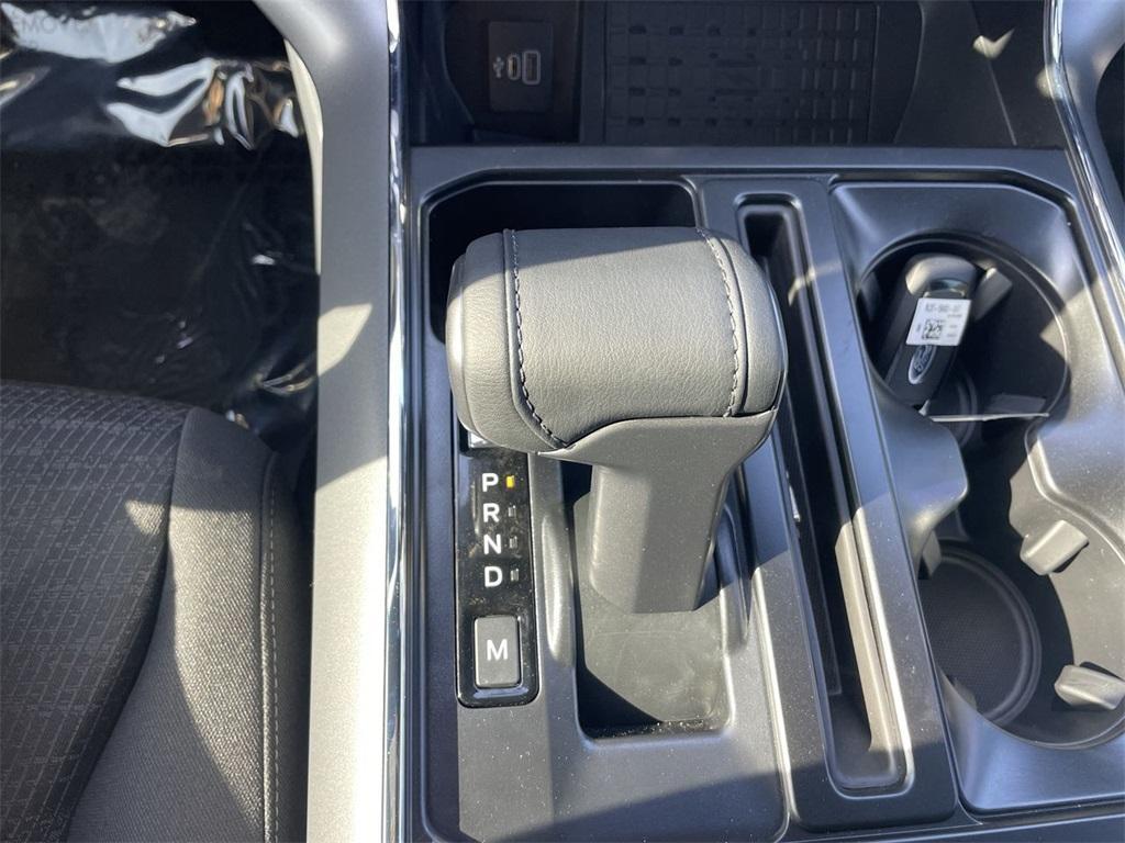 new 2025 Ford F-150 car, priced at $60,256