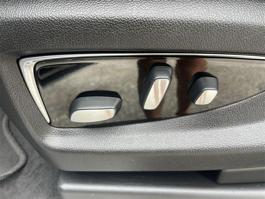 used 2019 Cadillac Escalade car, priced at $39,987