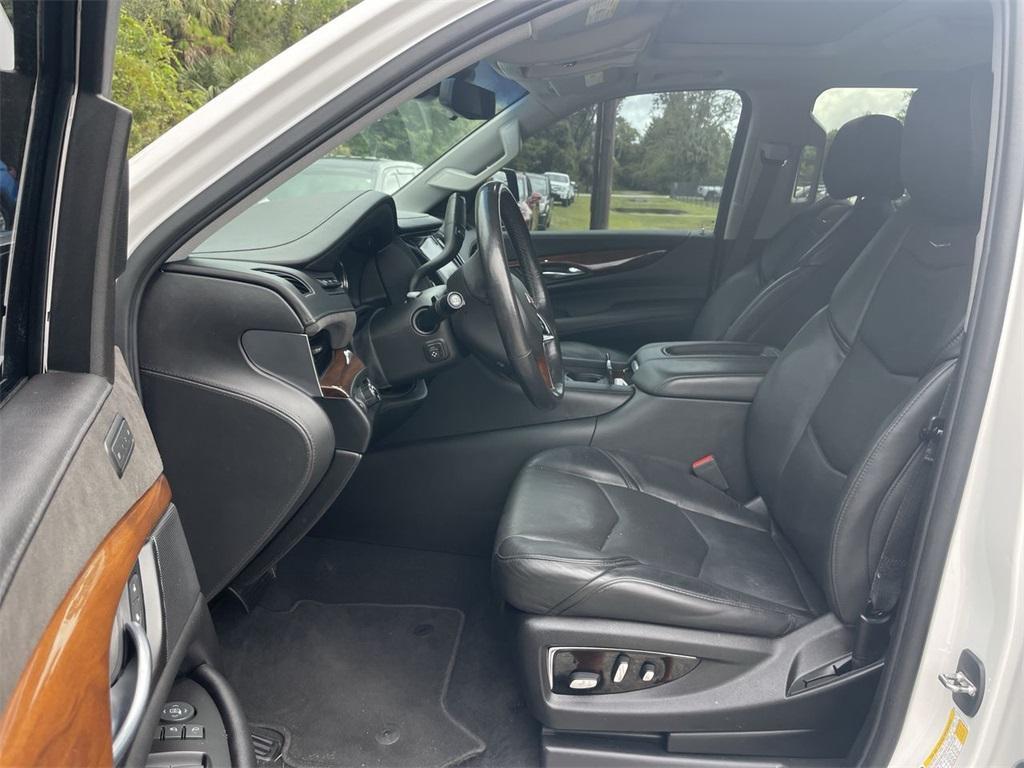 used 2019 Cadillac Escalade car, priced at $39,987