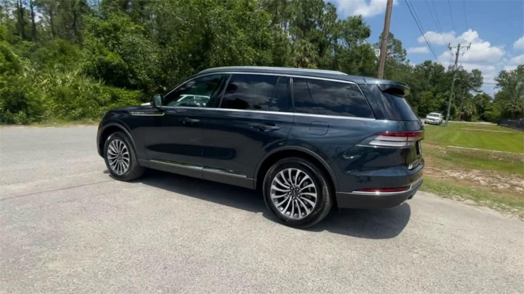 new 2024 Lincoln Aviator car, priced at $72,430