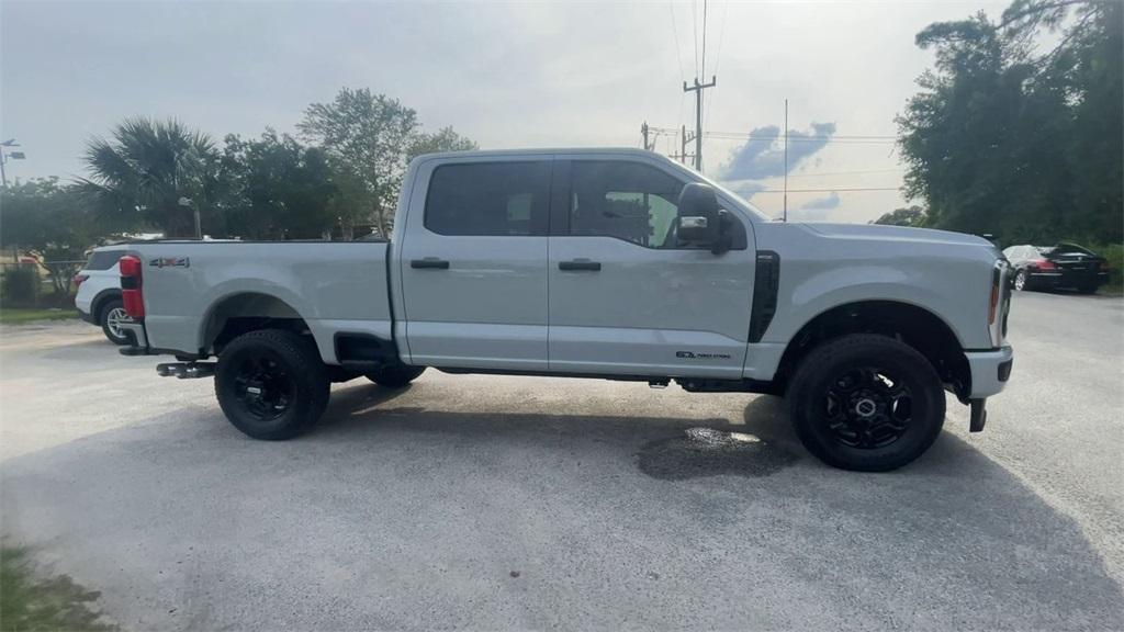 new 2025 Ford F-250 car, priced at $67,022