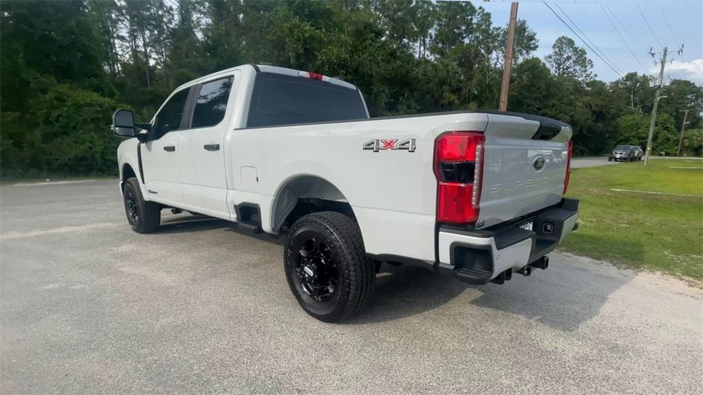 new 2025 Ford F-250 car, priced at $67,022
