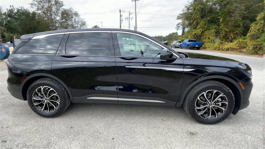 new 2024 Lincoln Nautilus car, priced at $53,900