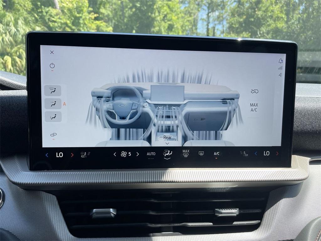 new 2025 Ford Explorer car