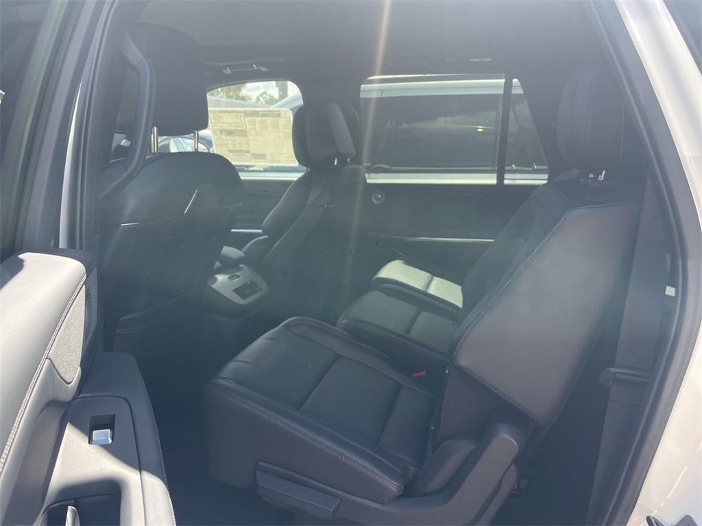 new 2025 Lincoln Navigator L car, priced at $103,362