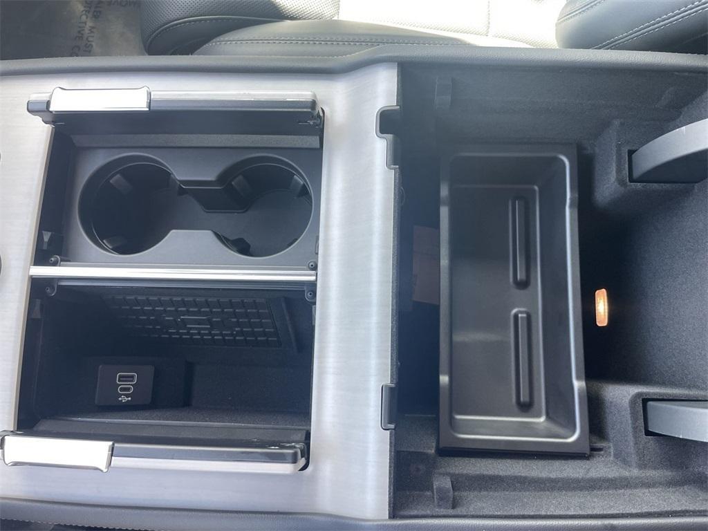 new 2025 Lincoln Navigator L car, priced at $103,362