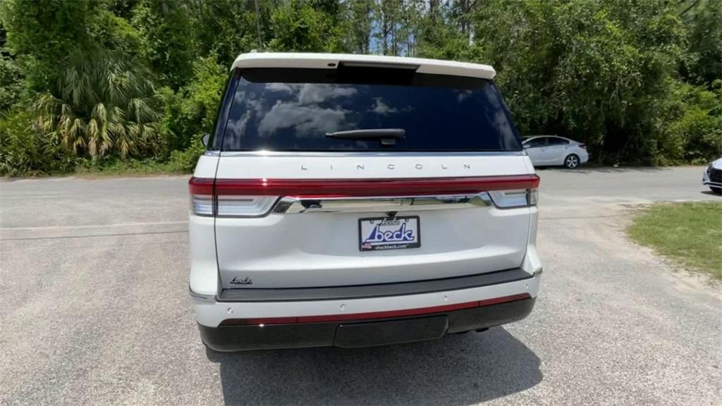 new 2024 Lincoln Navigator car, priced at $99,055