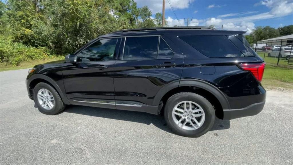 new 2025 Ford Explorer car, priced at $42,350