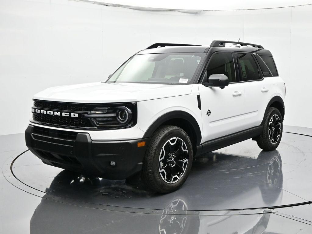 new 2025 Ford Bronco Sport car, priced at $38,153