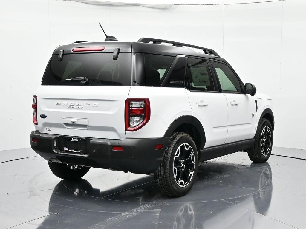 new 2025 Ford Bronco Sport car, priced at $38,153