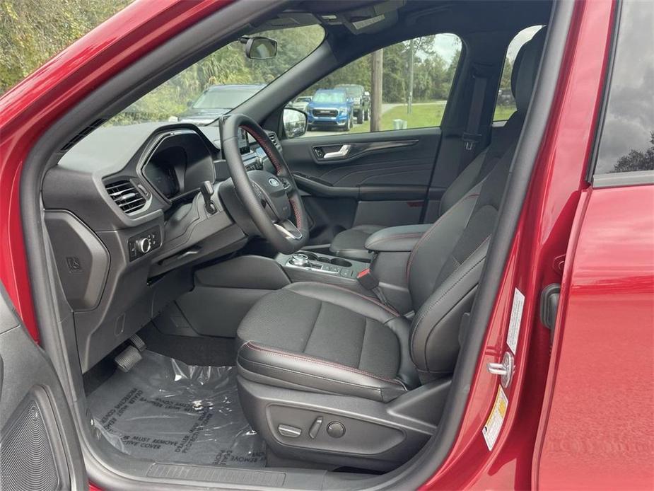 new 2025 Ford Escape car, priced at $31,820