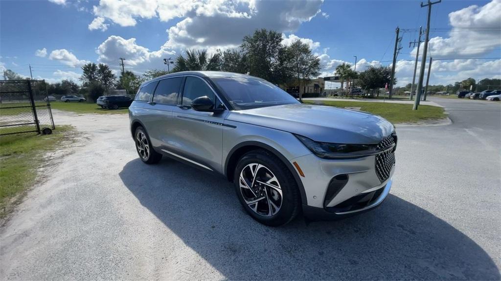 new 2024 Lincoln Nautilus car, priced at $48,378