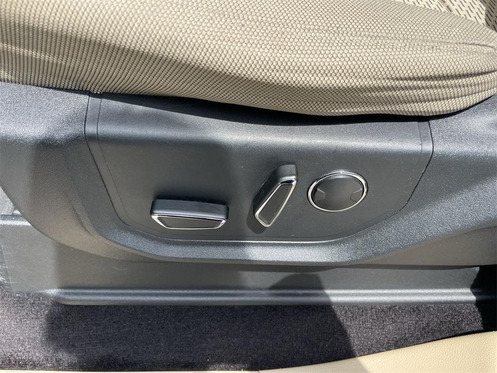 used 2016 Ford F-150 car, priced at $28,291