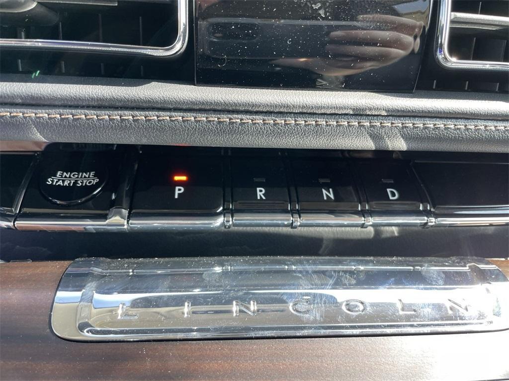 new 2025 Lincoln Aviator car