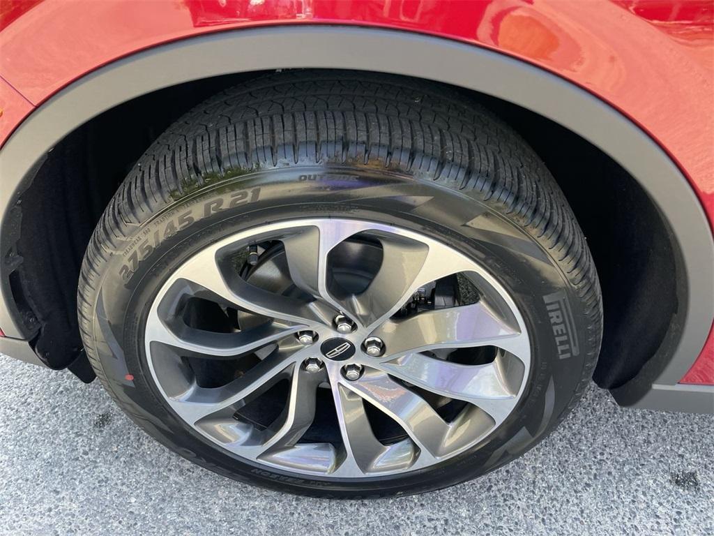 new 2025 Lincoln Aviator car