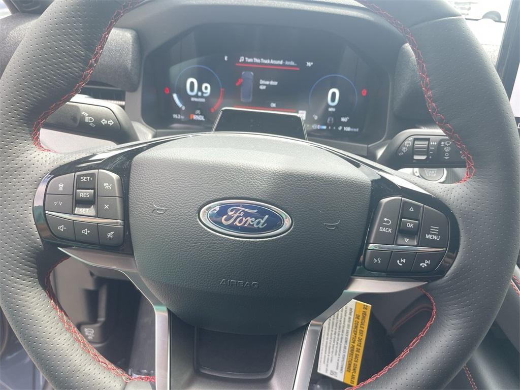 new 2025 Ford Explorer car, priced at $47,072