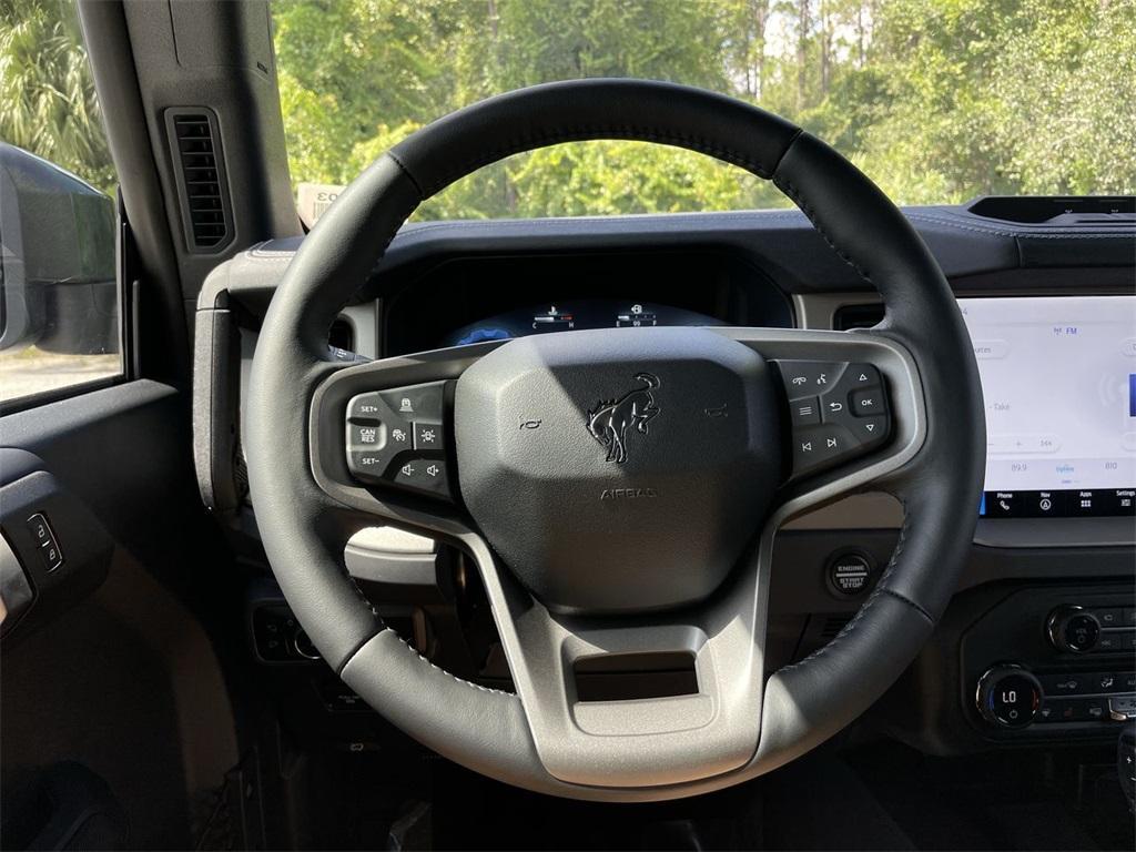 new 2025 Ford Bronco car, priced at $60,986
