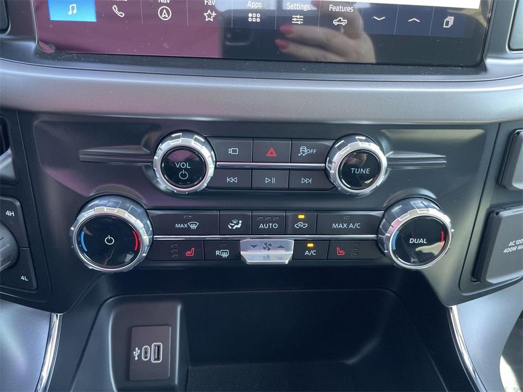 new 2025 Ford F-150 car, priced at $59,250