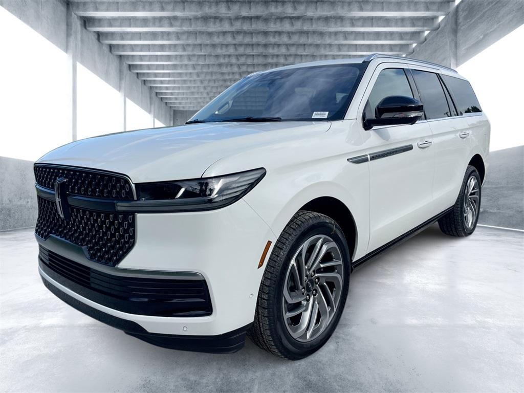 new 2025 Lincoln Navigator car, priced at $106,245