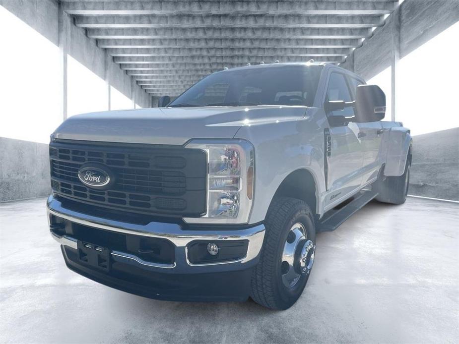 new 2024 Ford F-350 car, priced at $67,140