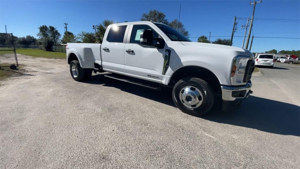 new 2024 Ford F-350 car, priced at $68,140