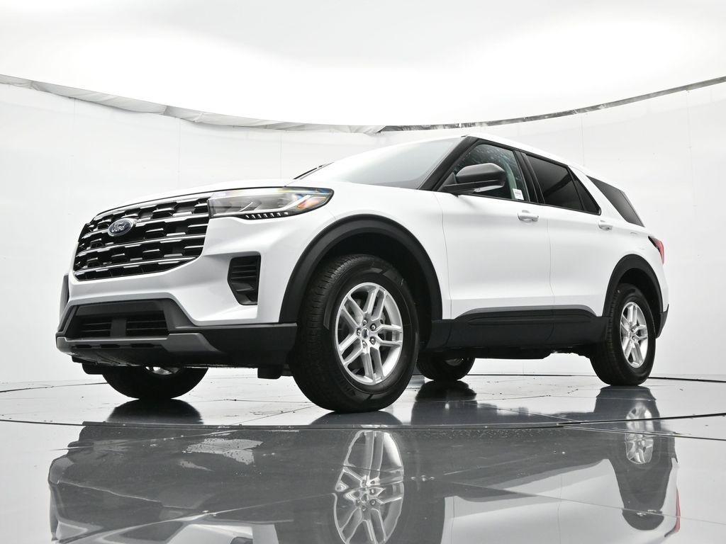 new 2026 Ford Explorer car, priced at $42,025