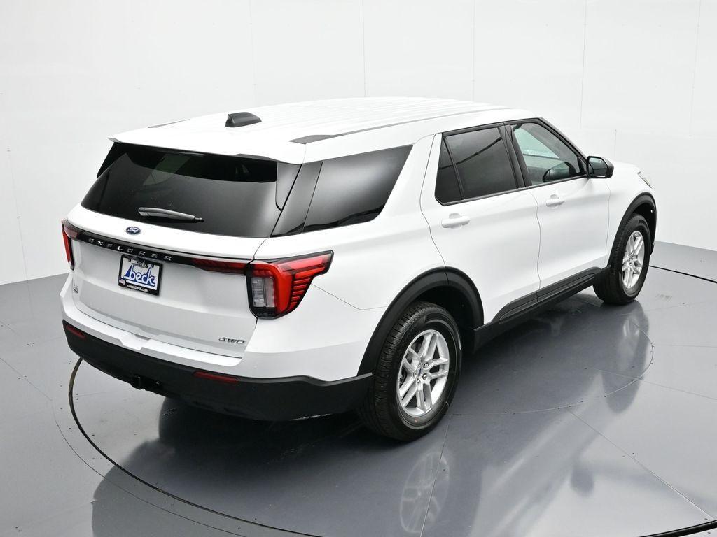new 2026 Ford Explorer car, priced at $42,025
