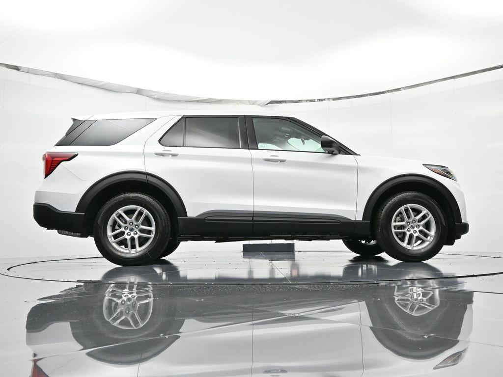 new 2026 Ford Explorer car, priced at $42,025